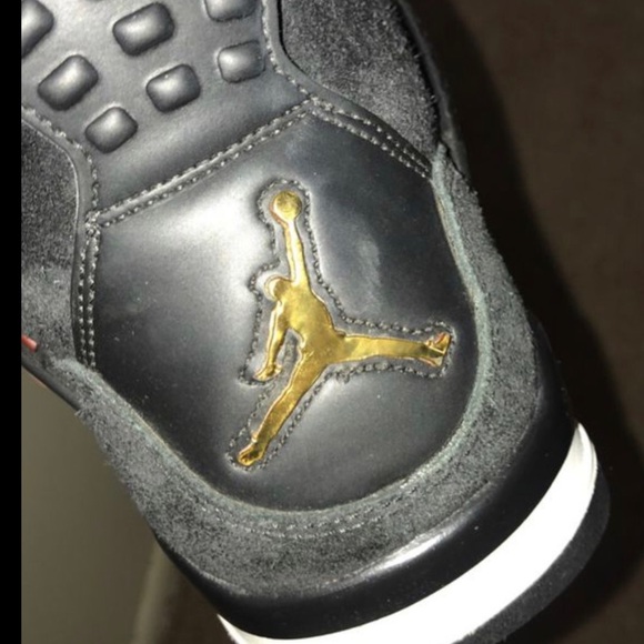 Jordan 4